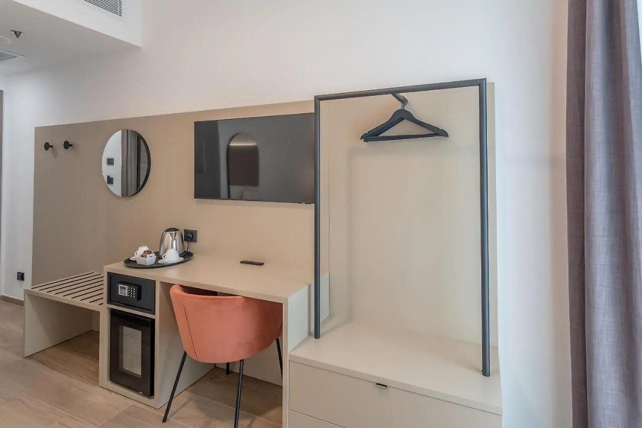 Bb Hotels Smarthotel Duomo Milan