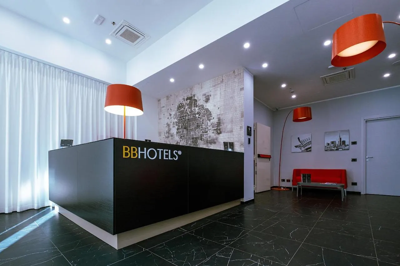 Bb Hotels Smarthotel Duomo ミラノ 4*,  イタリア