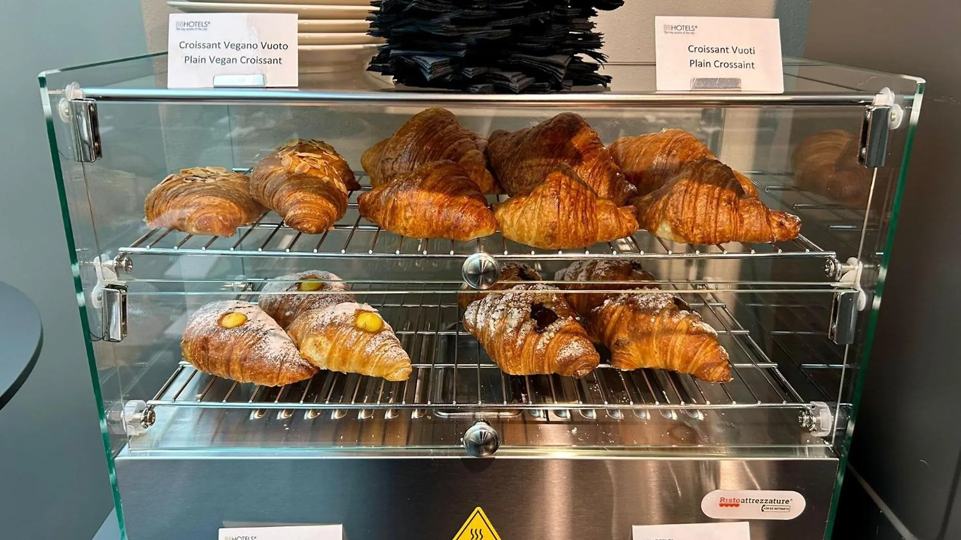 Bb Hotels Smarthotel Duomo ミラノ 4*,  イタリア